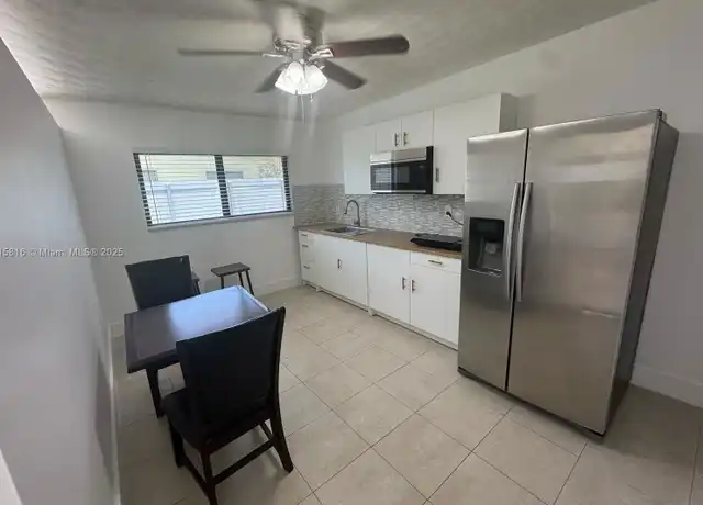 Property at 14460 SW 289th St, Homestead, FL, 33033, 1 bed, 1 bath, [object Object]