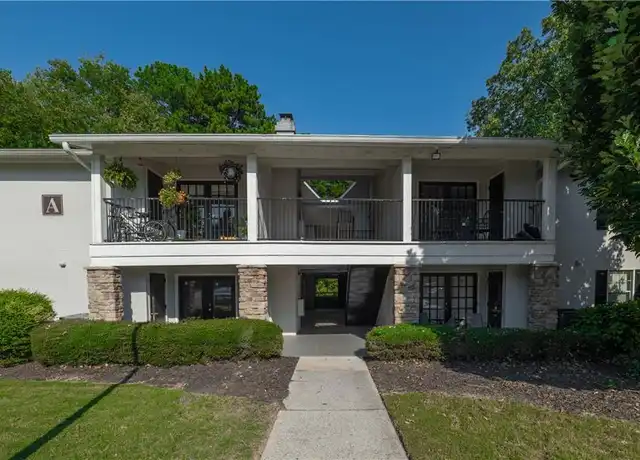 Property at 1150 Collier Rd NW Unit 6A, Atlanta, GA, 30318, 1 bed, 1 bath, [object Object]