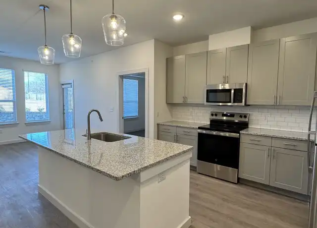 Property at 601 Alemeda St Unit 817, Fort Worth, TX, 76108, 2 beds, 2 baths, [object Object]