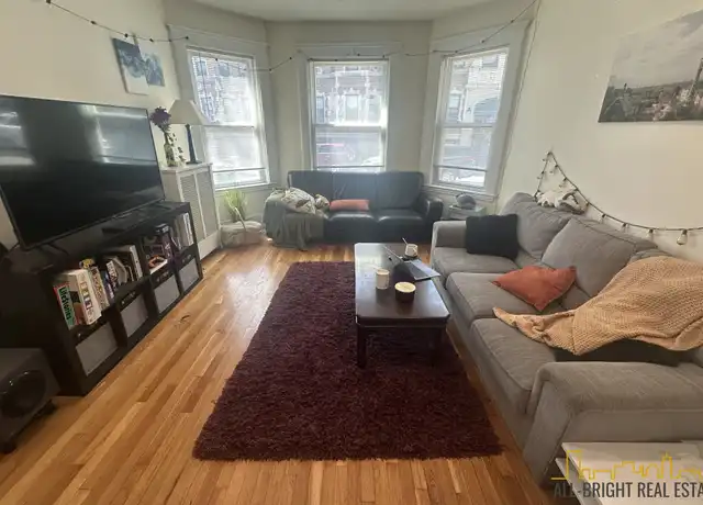 Property at 194 Kelton St Unit 1, Boston, MA, 02134, 4 beds, 2 baths, [object Object]