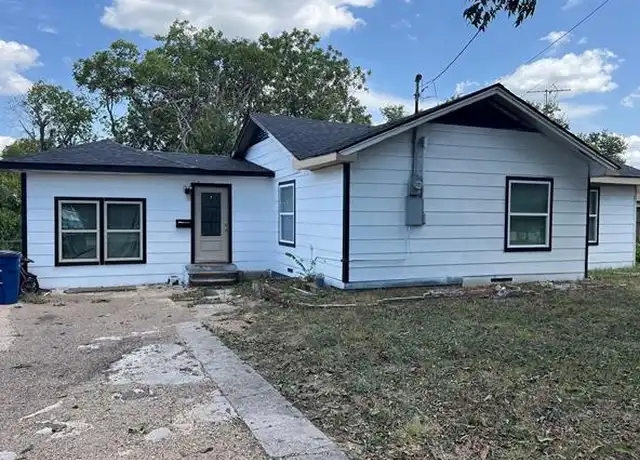 Property at 1704 S Polk St, Dallas, TX, 75224, 3 beds, 1.5 baths, [object Object]