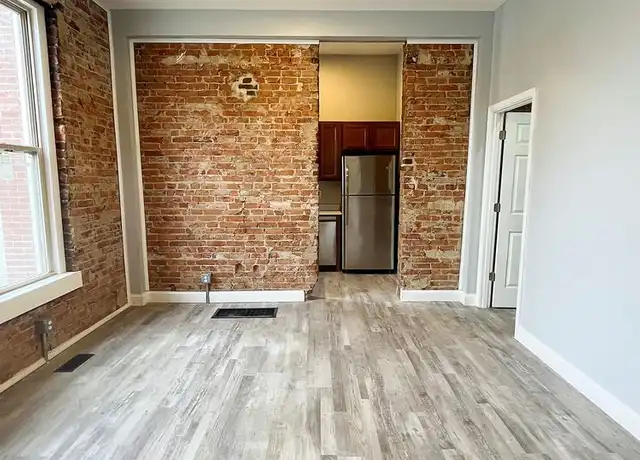 Property at 524 N 5th St Unit 3, Lafayette, IN, 47901, 1 bed, 1 bath, [object Object]