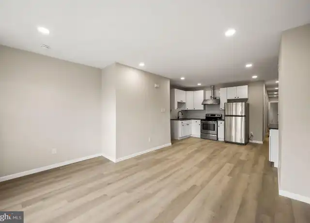 Property at 621 S 60th St Unit 2ND FLOOR, Philadelphia, PA, 19143, 3 beds, 1 bath, [object Object]