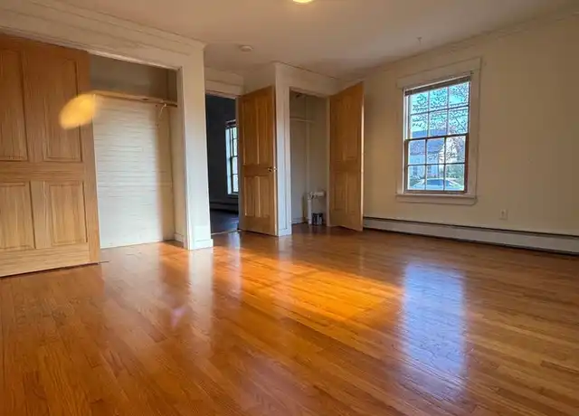 Property at 108 Harpswell Rd Apt 2, Brunswick, ME, 04011, 1 bed, 1 bath, [object Object]
