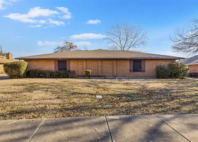Property at 820 Shadywood Ln, Desoto, TX, 75115, 3 beds, 2 baths, [object Object]