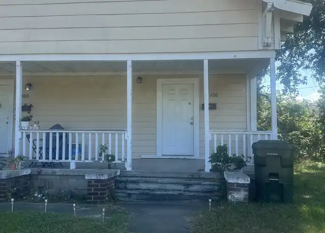 Property at 206 N G St, Muskogee, OK, 74403, 1 bed, 1 bath, [object Object]