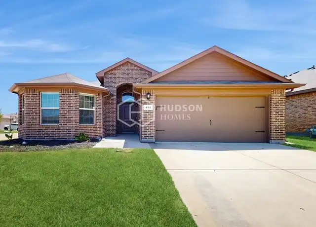 Property at 852 Rutherford Dr, Crowley, TX, 76036, 4 beds, 2 baths, [object Object]
