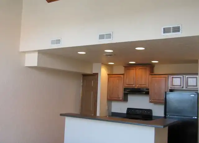 Property at 520 W Olive St Unit AW 110, Springfield, MO, 65806, 3 beds, 2 baths, [object Object]