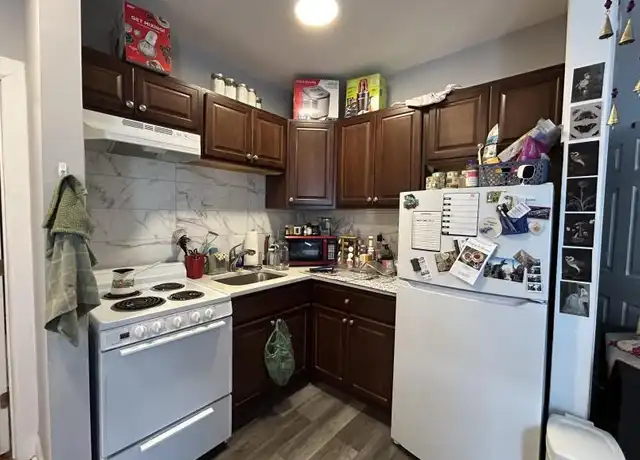 Property at 6956 N Ashland Blvd, Chicago, IL, 60626, 1 bed, 1 bath, [object Object]
