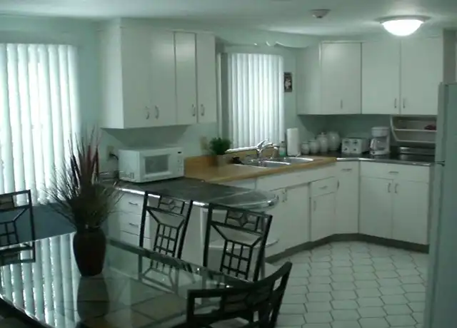 Property at 15 Thomas St Ste A/1, North Providence, RI, 02911, 6 beds, 2 baths, [object Object]
