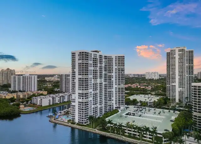 Property at 3530 Mystic Pointe Dr #411, Aventura, FL, 33180, 2 beds, 2 baths, [object Object]