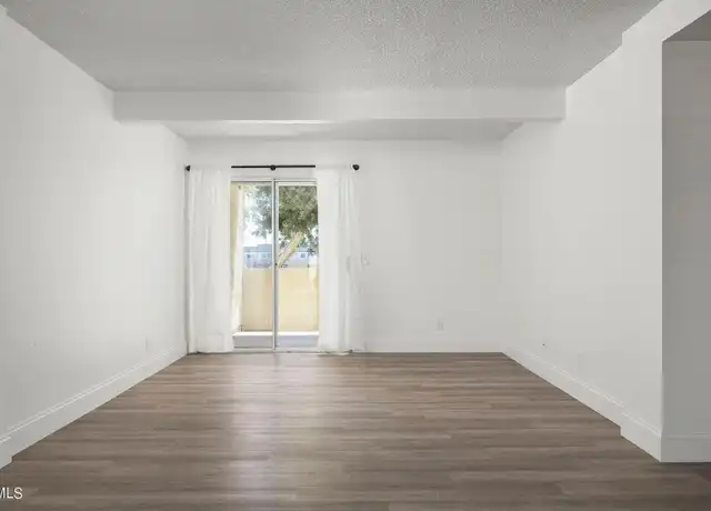 Property at 255 S Ventura Rd #229, Port Hueneme, CA, 93041, 1 bed, 1 bath, [object Object]