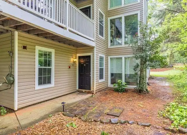 Property at 306 Augusta Dr SE, Marietta, GA, 30067, 2 beds, 2 baths, [object Object]
