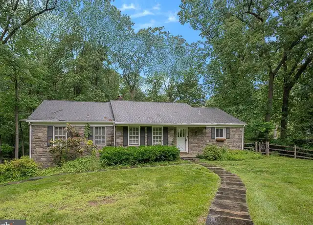 Property at 779 Laurel Ln, Wayne, PA, 19087, 3 beds, 3 baths, [object Object]