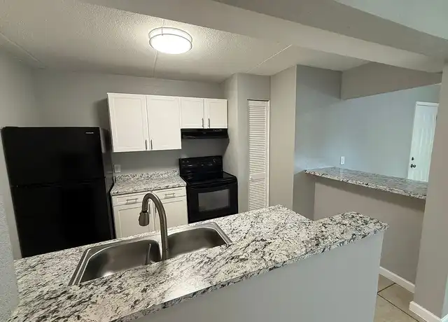 Property at Renaissance at Strawberry Creek Apartments - 7557 Arlington Expy, Jacksonville, FL, 32211, 1-3 bed, 1-2 bath, [object Object]