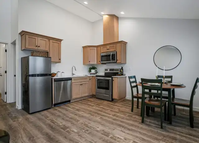 Property at 461 32nd St Unit C 301, Astoria, OR, 97103, 1 bed, 1 bath, [object Object]
