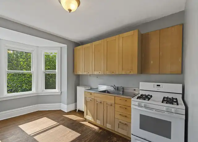 Property at 112 Stratford Ave, Pittsburgh, PA, 15206, 2 beds, 1 bath, [object Object]