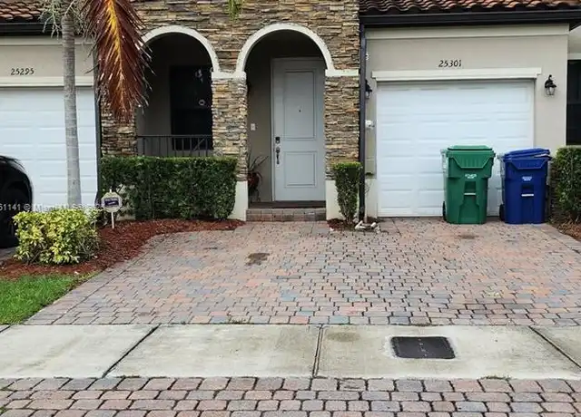 Property at 25301 SW 114th Ct, Homestead, FL, 33032, 3 beds, 2.5 baths, [object Object]