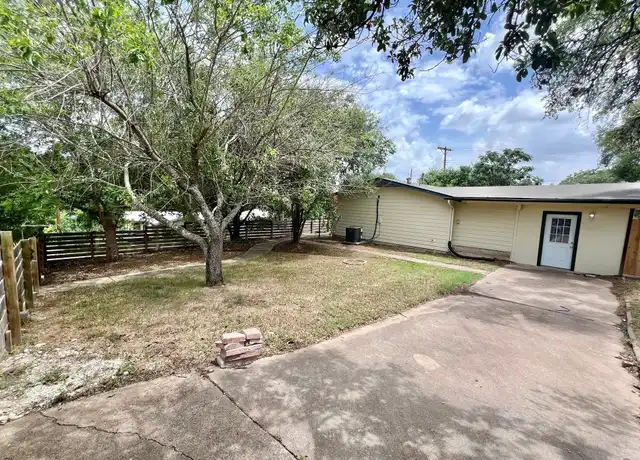 Property at 401 Philco Dr, Austin, TX, 78745, 3 beds, 2 baths, [object Object]