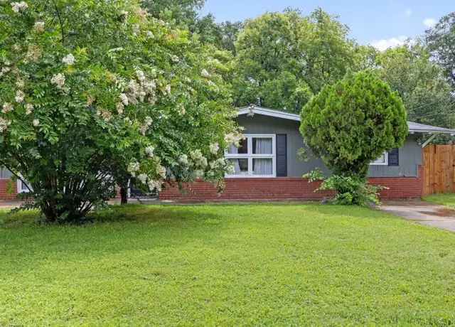 Property at 302 McCartha Dr, Columbus, GA, 31907, 4 beds, 2 baths, [object Object]