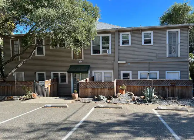 Property at 150 Foresthill Ave #6, Auburn, CA, 95603, 1 bed, 1 bath, [object Object]