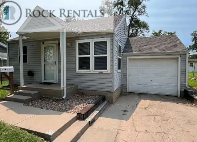 Property at 515 W 13th Ave, Hutchinson, KS, 67501, 1 bed, 1 bath, [object Object]