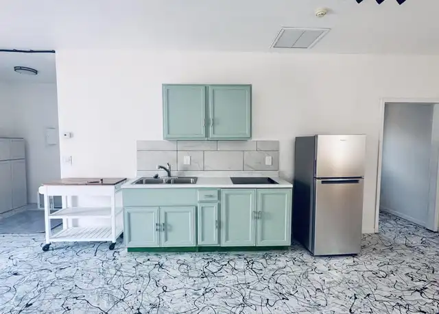 Property at 1410 S 37th St, Mesa, AZ, 85206, 1 bed, 1 bath, [object Object]