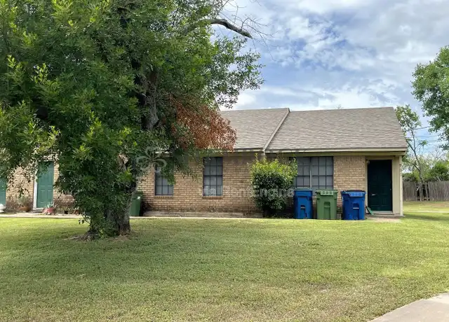 Property at 908 Lancelot Cir, Hewitt, TX, 76643, 2 beds, 2 baths, [object Object]