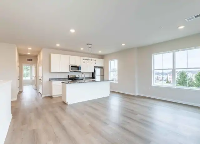 Property at 100 Wildflower Ln Unit 65, Parkesburg, PA, 19365, 2 beds, 2 baths, [object Object]