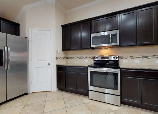 Property at 6301 Serpentine Dr, Killeen, TX, 76542, 4 beds, 2 baths, [object Object]