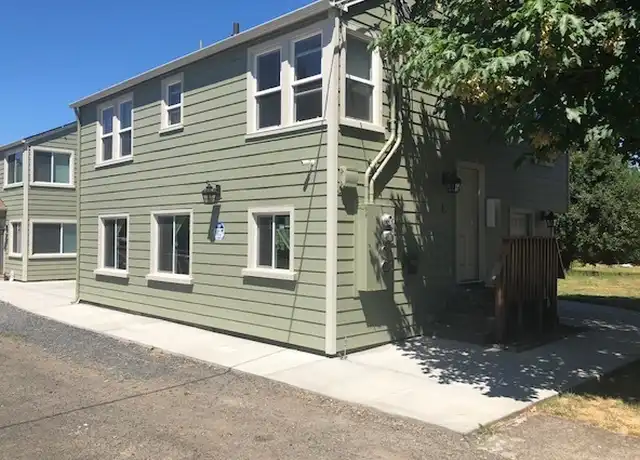 Property at 1070 Hiatt St Unit E, Lebanon, OR, 97355, 2 beds, 1 bath, [object Object]