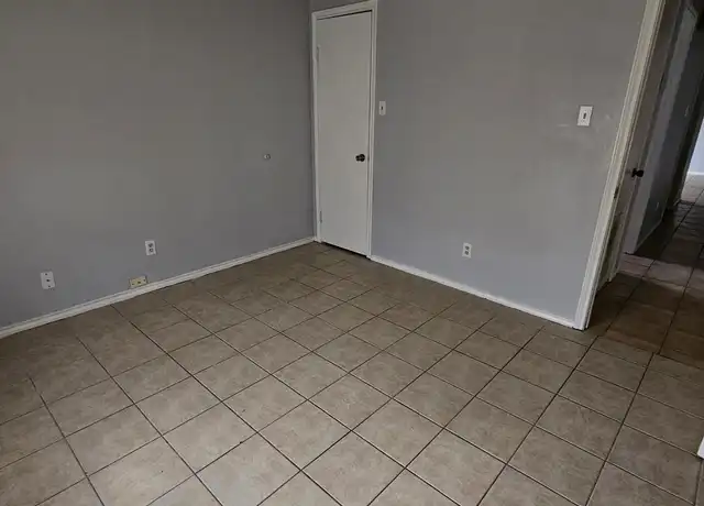 Property at 1620 Norma Ln Unit 3, Edinburg, TX, 78539, 2 beds, 2 baths, [object Object]