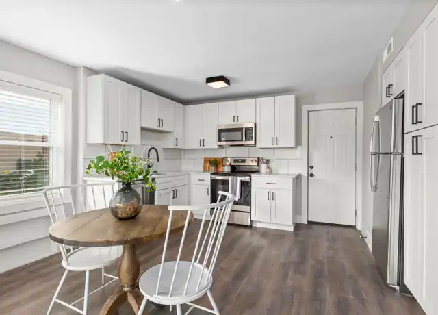 Property at 8360 Delmar Blvd, Saint Louis, MO, 63124, 1 bed, 1 bath, [object Object]