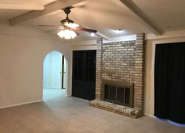 Property at 2805 Parkhaven Dr, Plano, TX, 75075, 3 beds, 2 baths, [object Object]