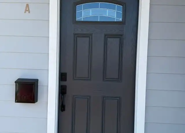 Property at 644 Green St unit Unit A, Martinez, CA, 94553, 3 beds, 2.5 baths, [object Object]