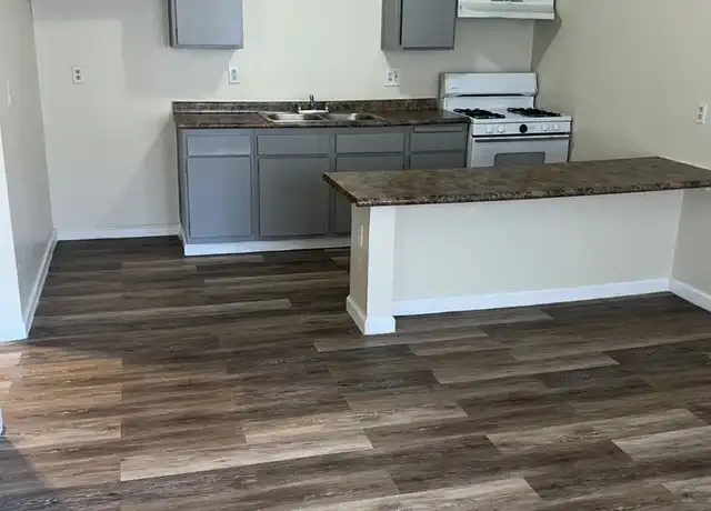 Property at 18462 Montezuma St Unit 32, Adelanto, CA, 92301, 2 beds, 1 bath, [object Object]