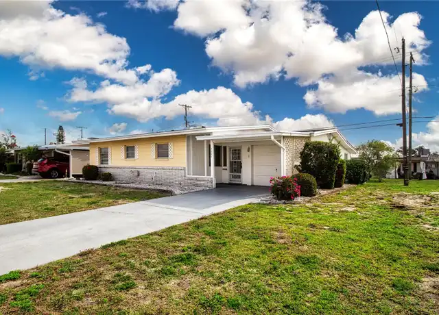 Property at 1221 Chevy Chase Dr, Sun City Center, FL, 33573, 2 beds, 2 baths, [object Object]
