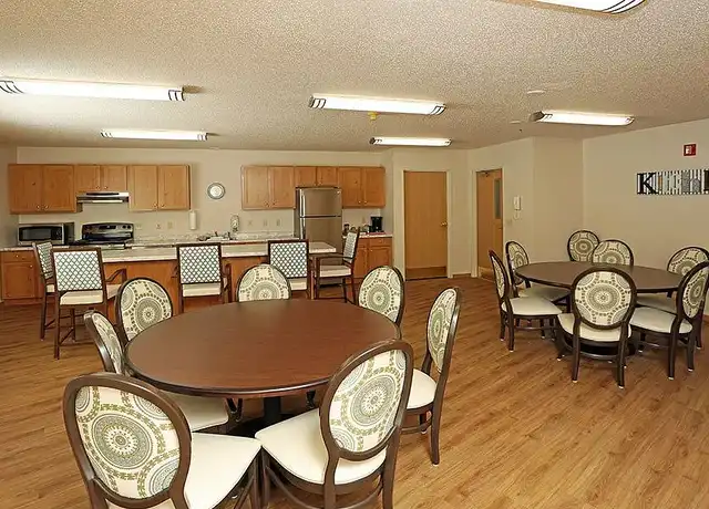 Property at BAY MANOR APARTMENTS - 845 Bader St, Green Bay, WI, 54302, 1-2 bed, 1 bath, [object Object]