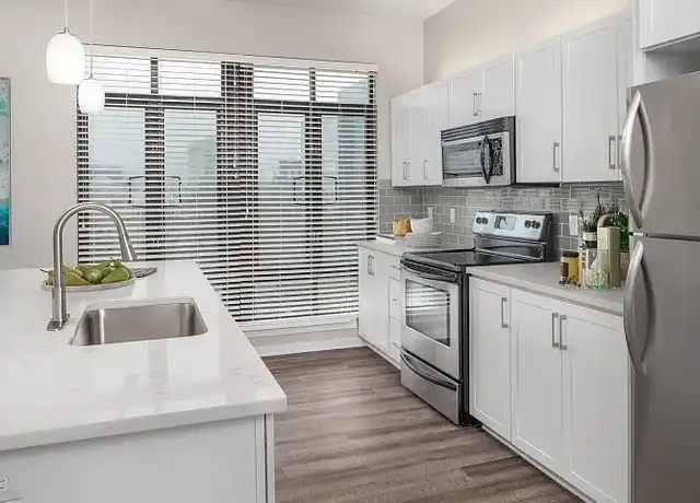 Property at Park 19 - 550 NW 19th Ave, Portland, OR, 97209, 1 bed, 1 bath, [object Object]