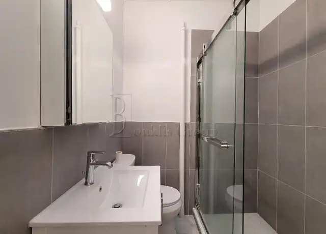 Property at 32-37 33rd St Unit 2R, Astoria, NY, 11106, 1 bed, 1 bath, [object Object]