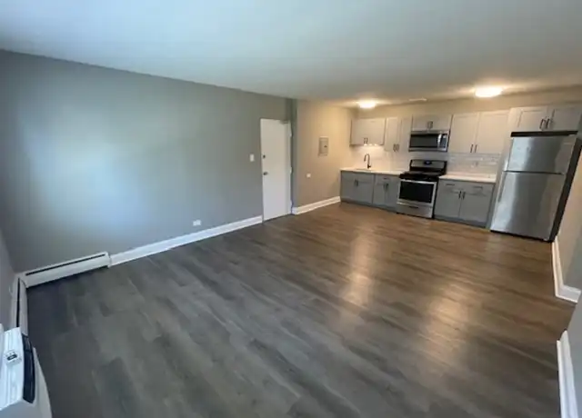 Property at 1 N Dryden Pl Unit 1-2H, Arlington Heights, IL, 60004, 2 beds, 1 bath, [object Object]