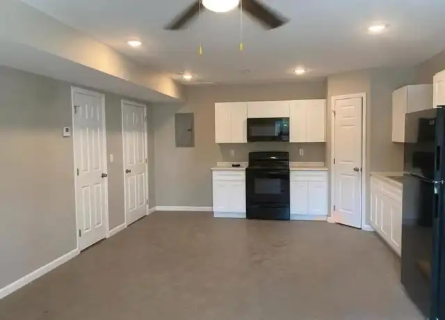 Property at 231 Cane Creek Ln, Jackson, MO, 63755, 2 beds, 1.5 baths, [object Object]