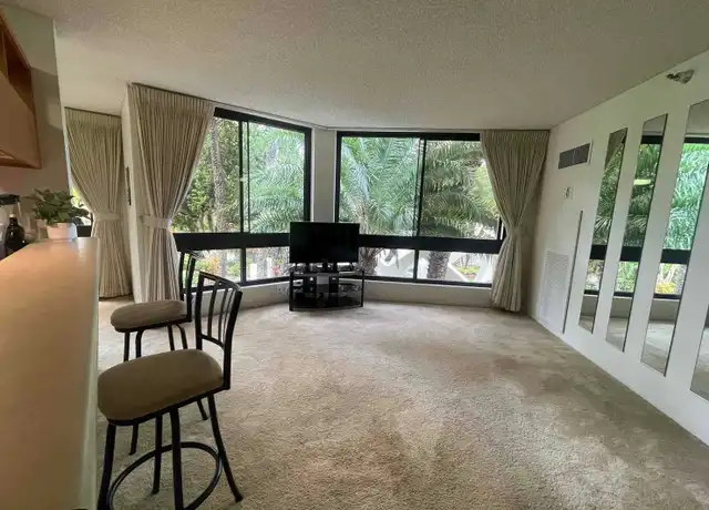 Property at 300 Wai Nani Way Unit 201, Honolulu, HI, 96815, 1 bed, 1 bath, [object Object]