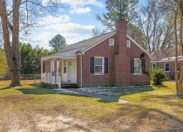 Property at 1605 Oakwood Ave, New Bern, NC, 28560, 3 beds, 1 bath, [object Object]
