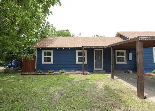 Property at 200 Peters St, Waxahachie, TX, 75165, 2 beds, 1 bath, [object Object]
