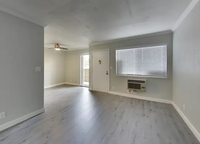 Photo of 1050 Oak Grove Rd, Concord, CA 94518