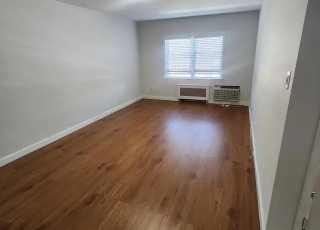 Property at 6270 82nd St, Middle Village, NY, 11379, 2 beds, 1 bath, [object Object]