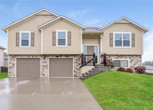 Property at 1406 NW High View Dr, Grain Valley, MO, 64029, 4 beds, 3 baths, [object Object]