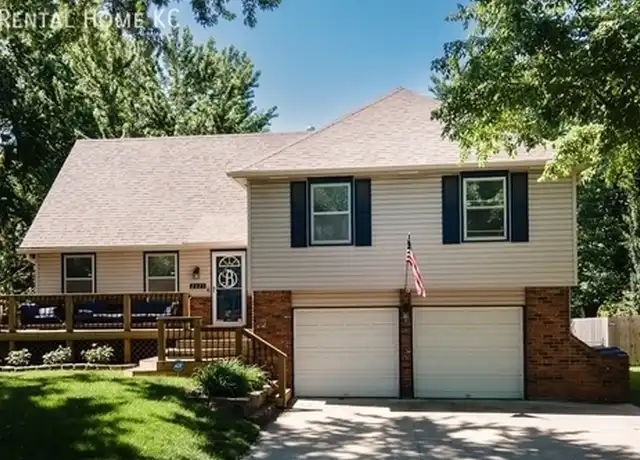 Property at 2021 E 151st Ter, Olathe, KS, 66062, 4 beds, 2 baths, [object Object]