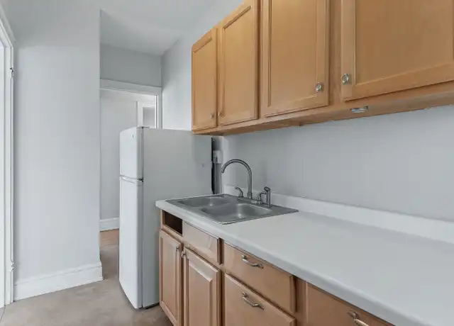 Property at 214 Oak Grove St Unit 306, Minneapolis, MN, 55403, 1 bed, 1 bath, [object Object]